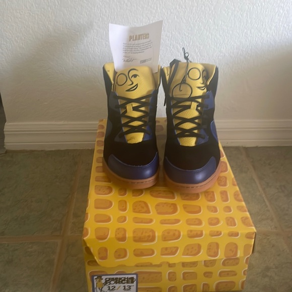Planters Mr Peanut Promotional Sneakers - Picture 1 of 6